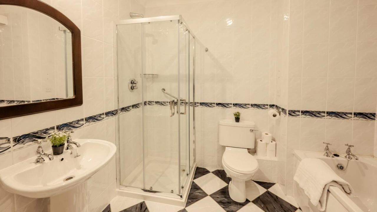 Twin Trees Hotel & Leisure Club Ballina  Ngoại thất bức ảnh